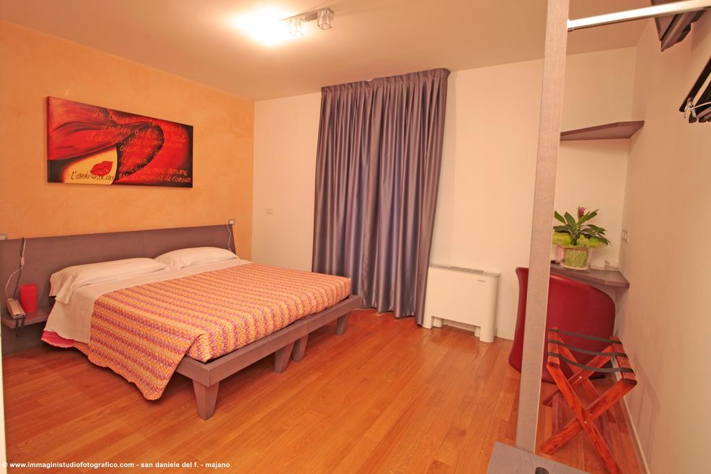 Albergo Ai Sapori San Daniele del Friuli Ngoại thất bức ảnh